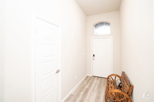 Building Photo - 6313 Globe Life Ct