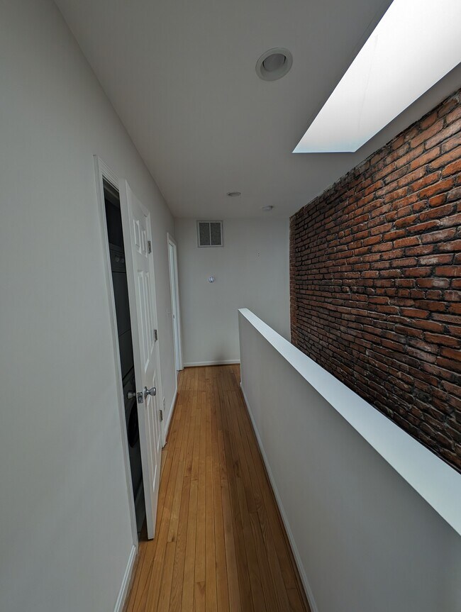Building Photo - 1714 4th St NW