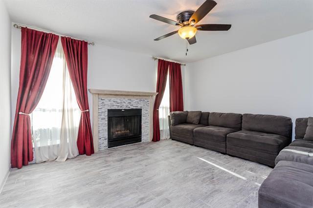 Foto del edificio - 1809 W Spring Creek Pkwy