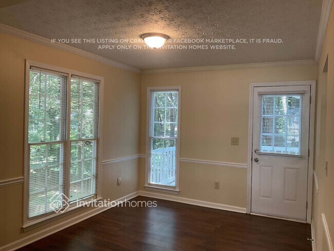 Foto del edificio - 1240 Grayland Hills Dr