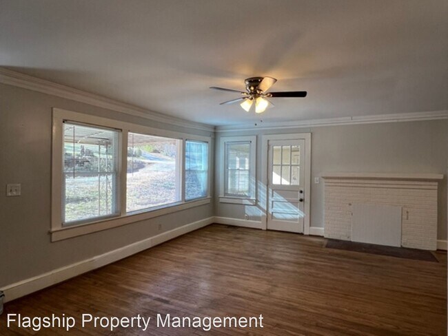 Building Photo - 3 br, 1 bath House - 12 Hillside Drive