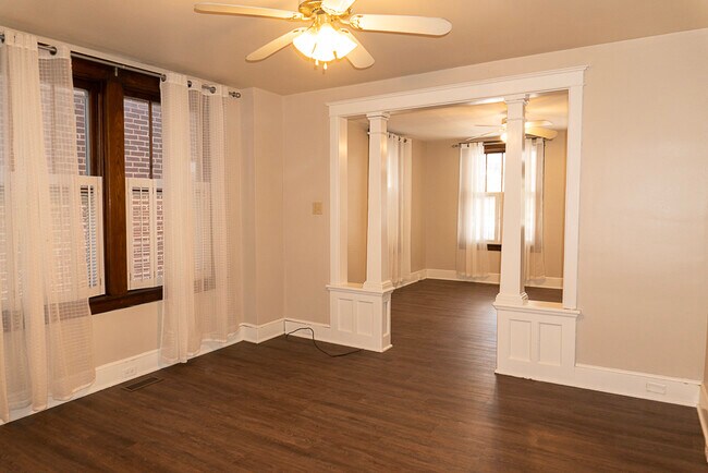 Dining/Living - 35 South St