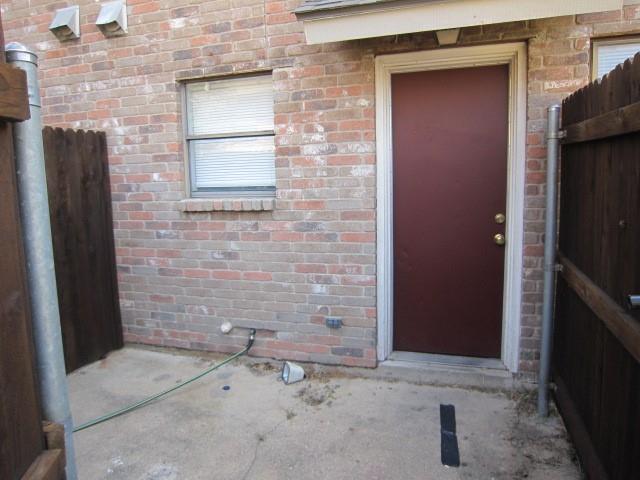 Building Photo - 3017 W Sycamore Cir