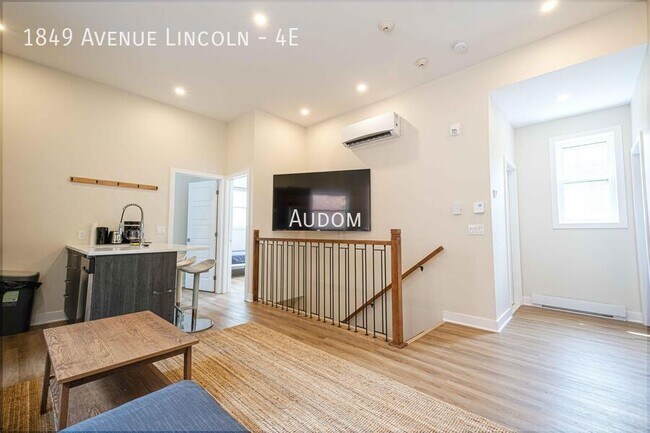 Photo du bâtiment - 1849 Av. Lincoln