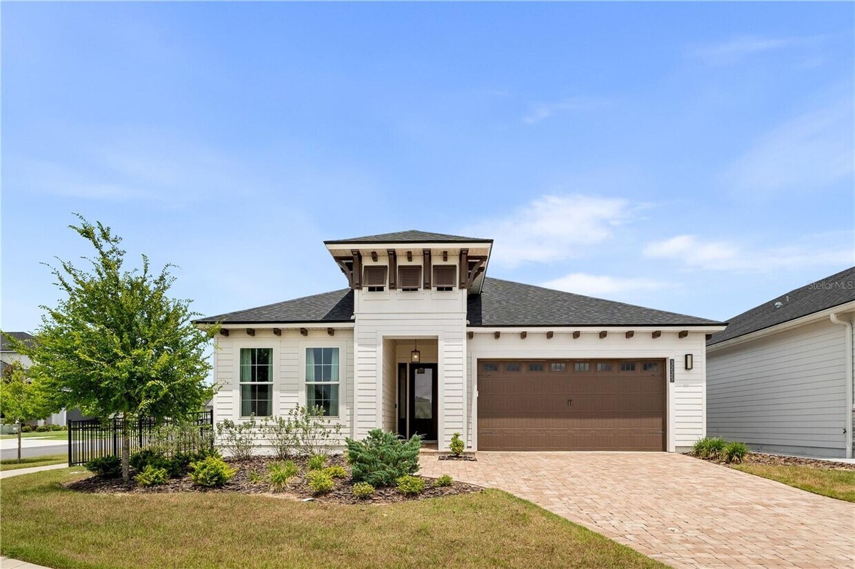 Primary Photo - Gorgeous 3/2 in Oakmont!!!