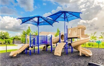 Building Photo - 15413 Wildflower Cir