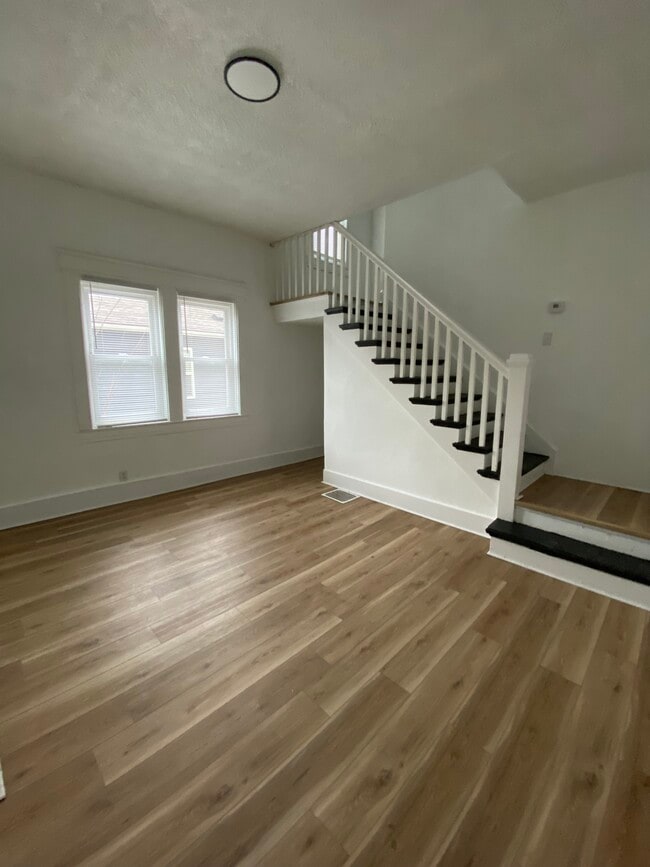 Photo - 3810 Vermont Ave Apartment