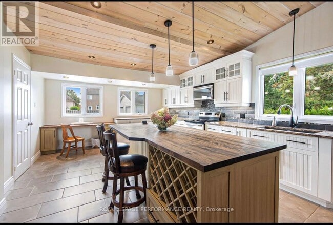 Photo du bâtiment - 731 St Isidore St