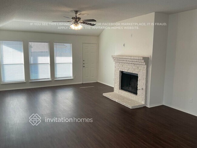 Foto del edificio - 2817 Goldfinch Dr