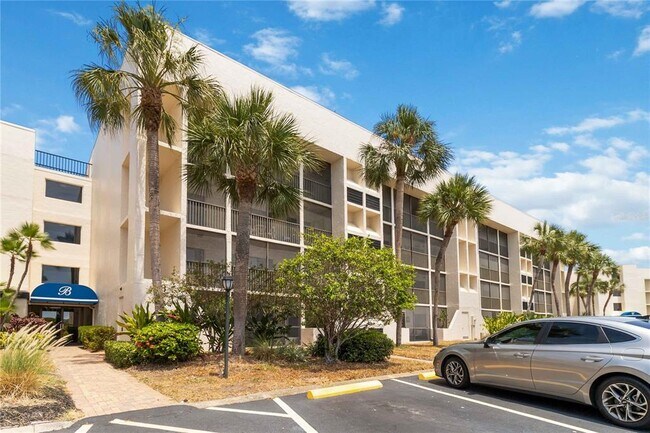 Foto del edificio - 6120 43rd St W