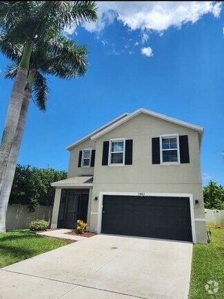 Building Photo - 1807 Elkins Point