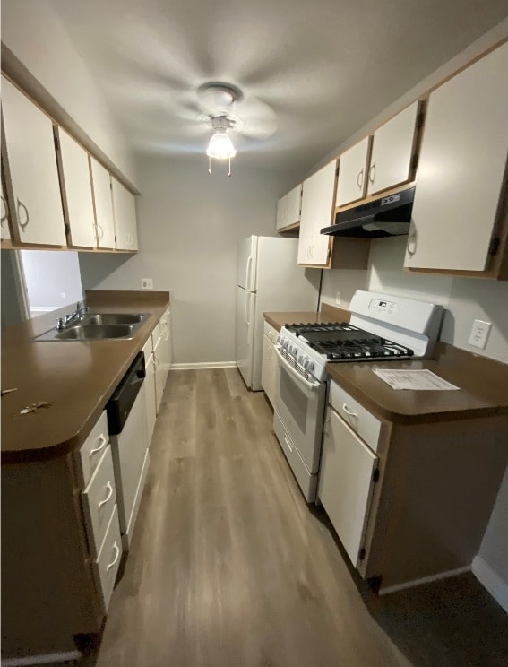 Building Photo - Eagle Ridge Apartments