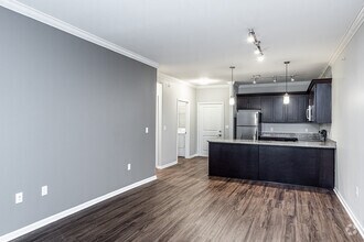 2BR, 2BA - 1087SF - The Retreat at Tiffany Woods