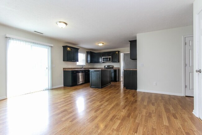 Foto del edificio - 10783 Standish Pl