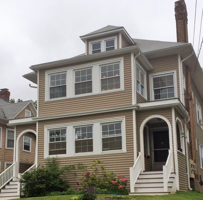 97-99 Maplewood Avenue - 97 Maplewood Ave
