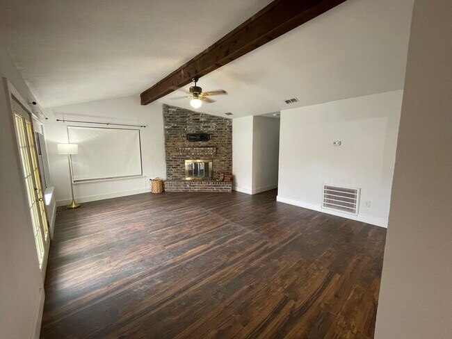 Foto del edificio - A Perfect Family Retreat!  3-Bedroom, 2-Ba...