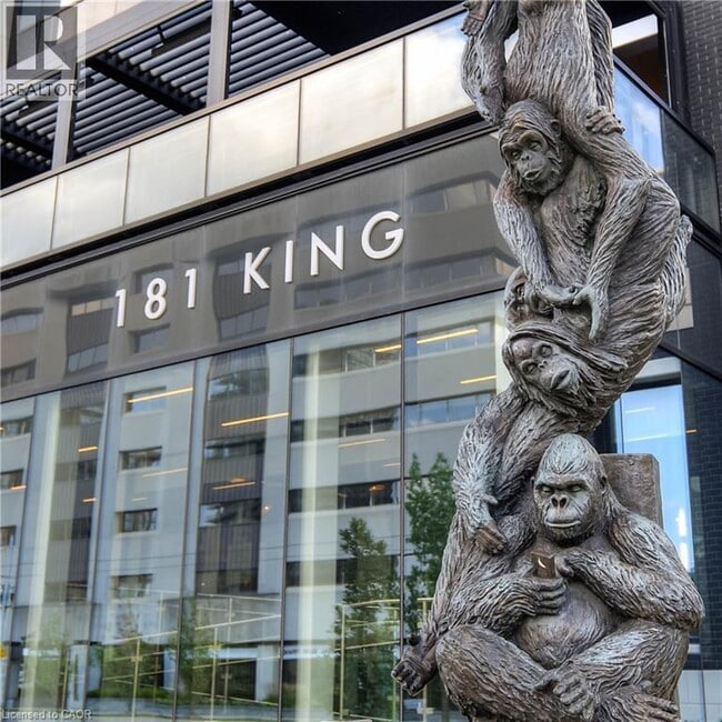 Photo du bâtiment - 181 King St S