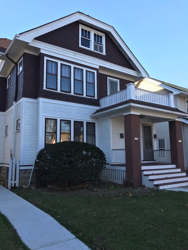 3235 S Delaware - 3233 S Delaware Ave