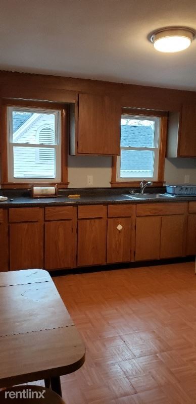 Building Photo - 1 br, 1 bath Apartment - 35 Elm St