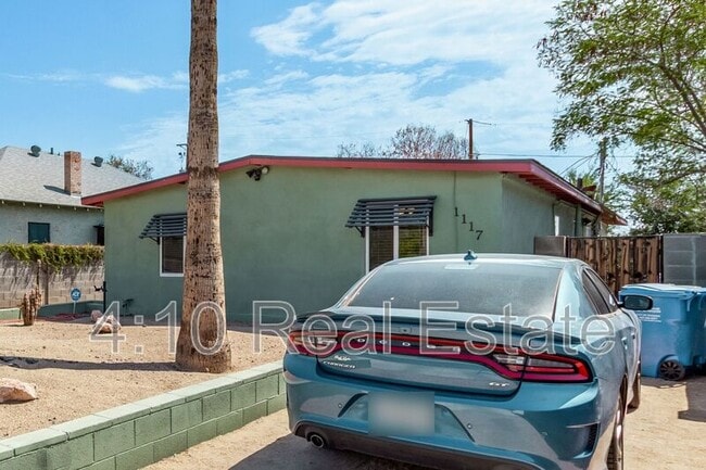 Building Photo - 1117 N 13th St