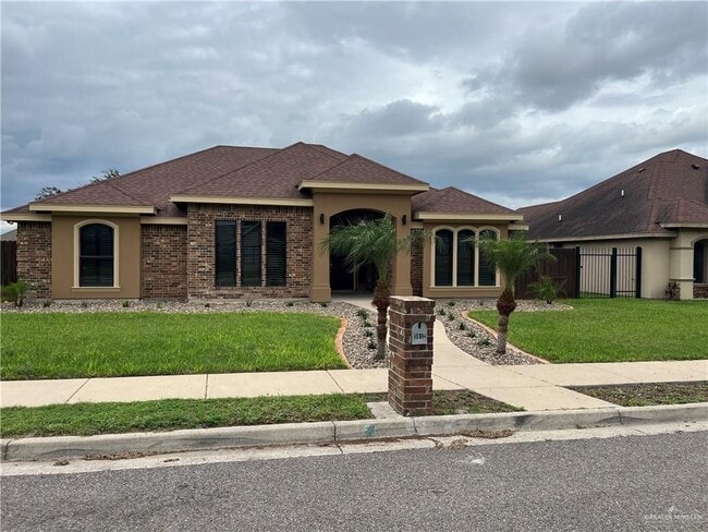 Building Photo - 3012 La Puerta Ave