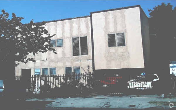 Foto del edificio - 1213 Gordon St