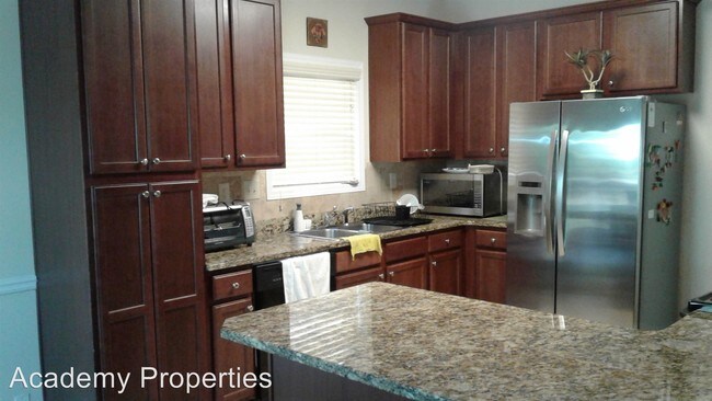 Foto del edificio - 6301 Crestgate Ln