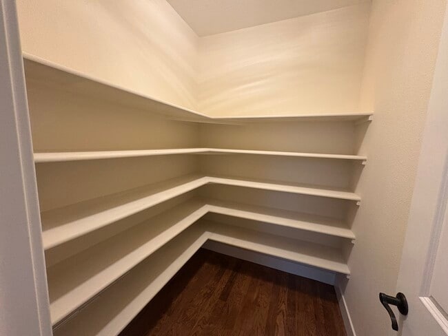 Large walk-in pantry - 15705 Red Deer Dr