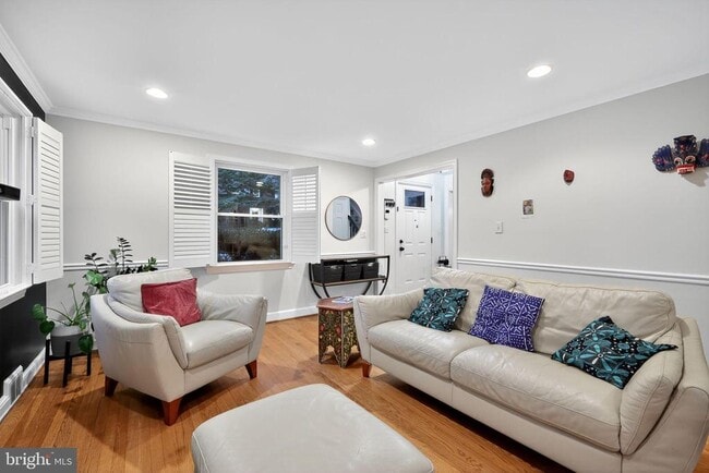 Foto del edificio - 9302 W Parkhill Dr