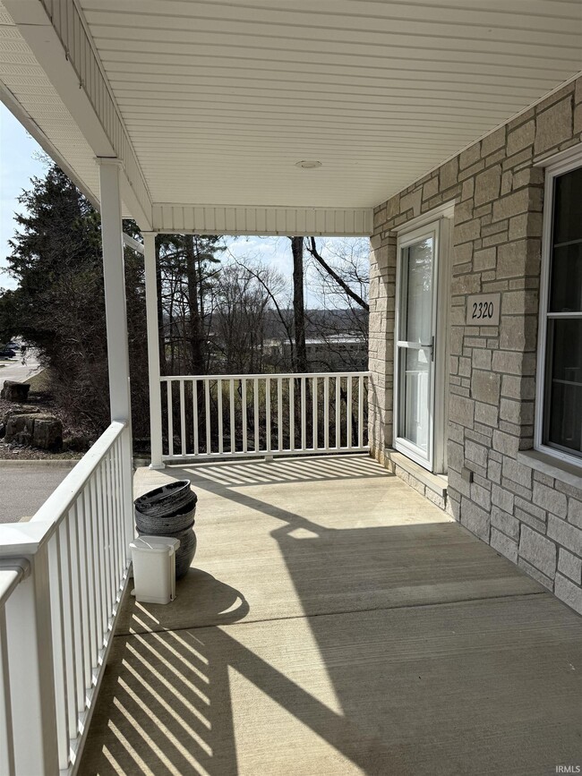 Foto del edificio - 2320 S Samuel Ln