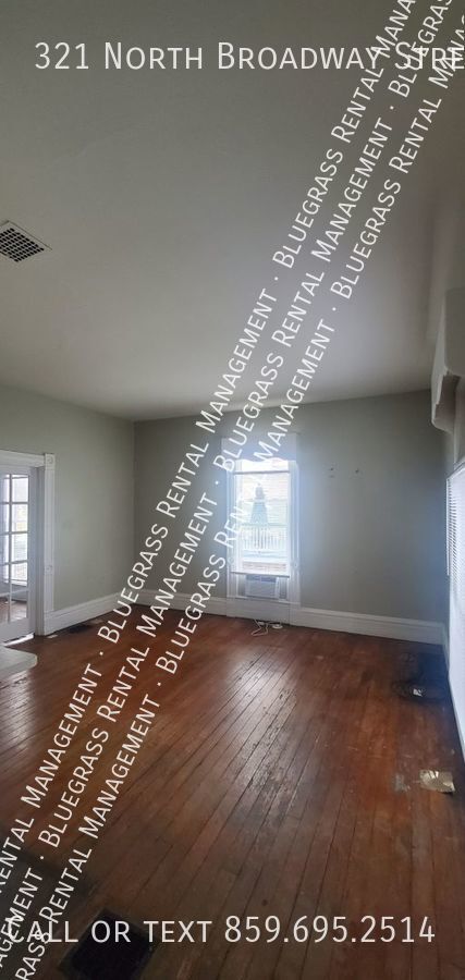 Foto del edificio - Available NOW! Large 3bedroom