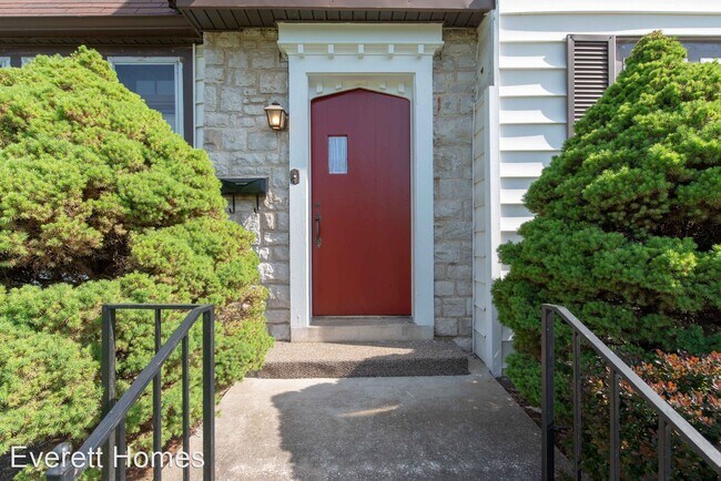 Building Photo - 3 br, 2 bath House - 509 E Bennett St