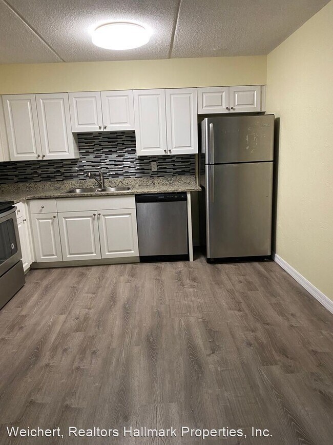 Building Photo - 2 br, 1 bath House - 1620 S Palmetto Ave #110