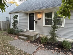 Building Photo - 4418 Ralston Ave