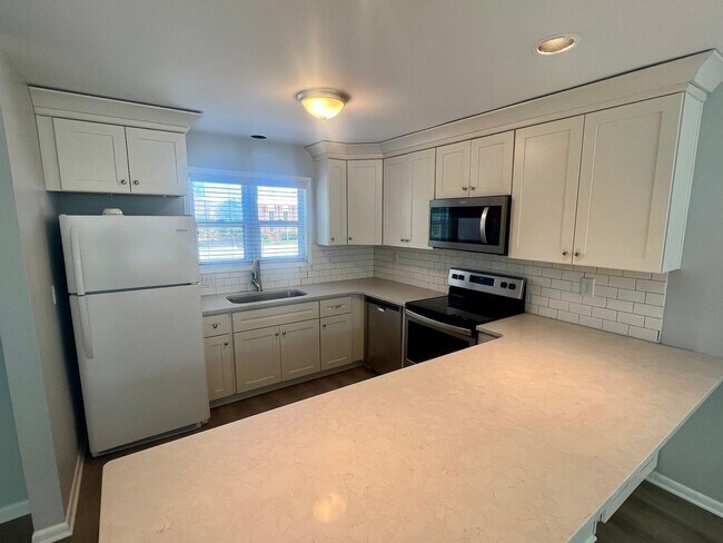 Foto del edificio - 3BR/3.5BA on the North End