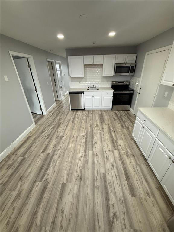 Foto del edificio - 60 Esten Ave