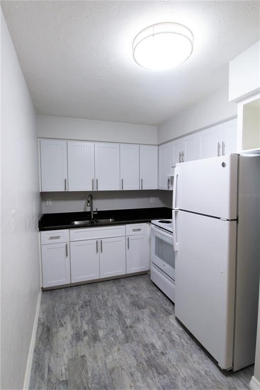 Foto del edificio - 6325 Gateway Ave