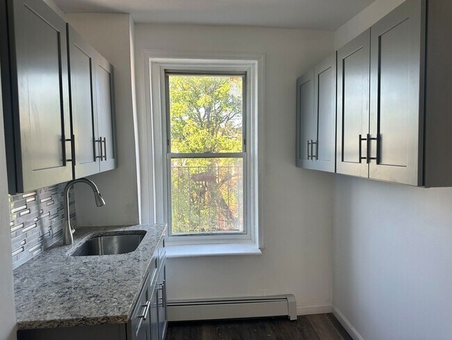 Foto del edificio - 340 2nd St