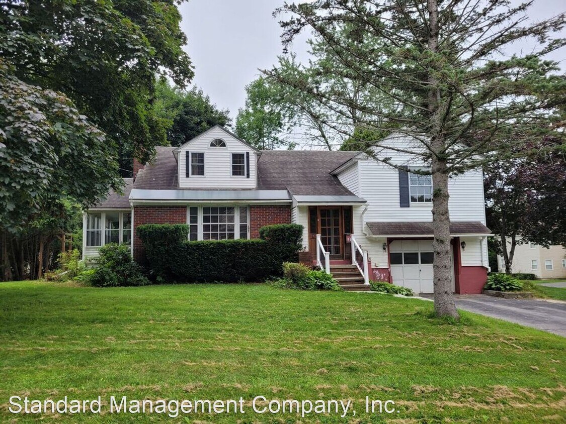 Primary Photo - 4 br, 2 bath House - 56 Johnson Heights,