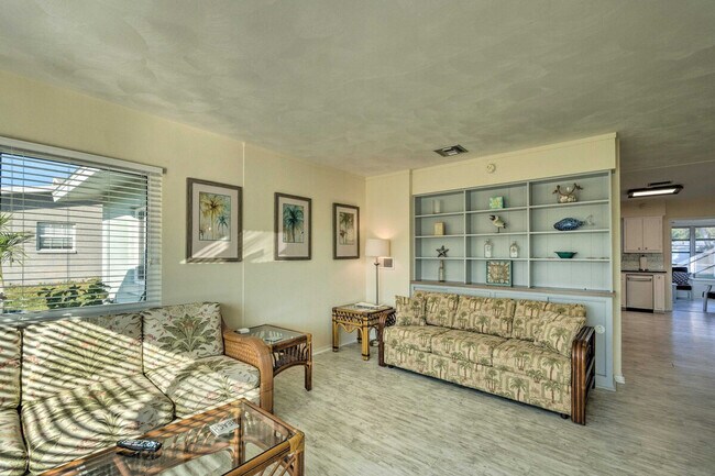 Foto del edificio - 1017 Pineland Ave