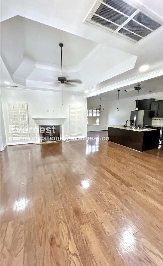 Foto del edificio - 281 Chapel Hill Trail