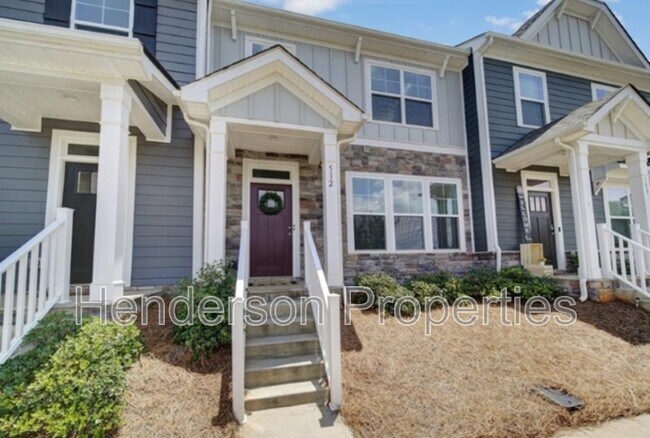 Foto del edificio - 512 Laurel Walk Ln