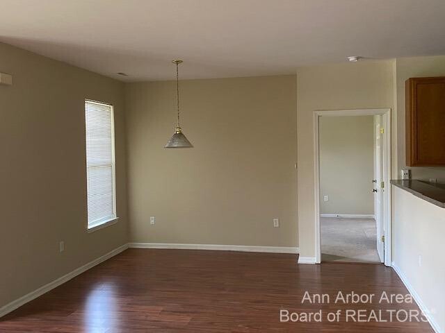 Foto del edificio - 3254 Primrose Ln
