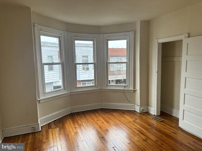 Foto del edificio - 3022 Agate St