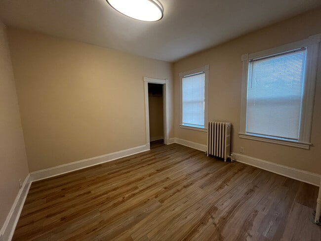 Building Photo - 989-991 Capitol Ave