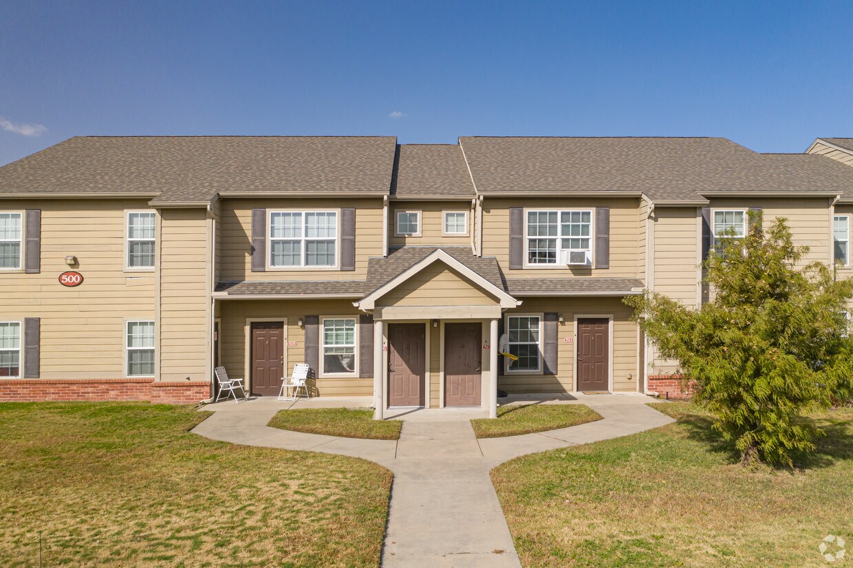 Bridgewater I & II Apartments in Haysville, KS