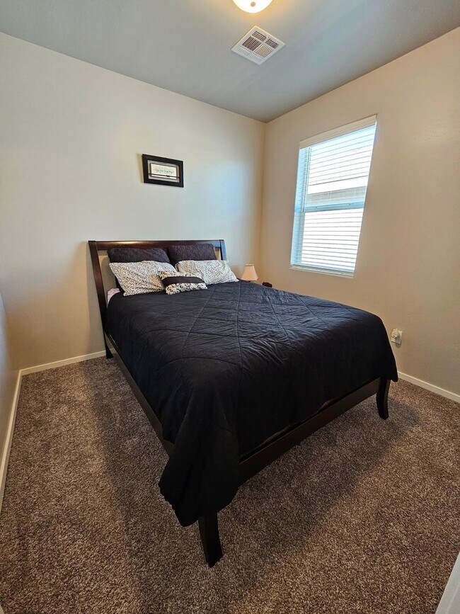 Foto del edificio - 2022 Home with Split Bedroom Layout & Beau...