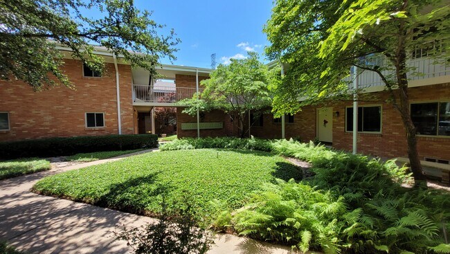 Foto del edificio - 4522 Abbott Ave