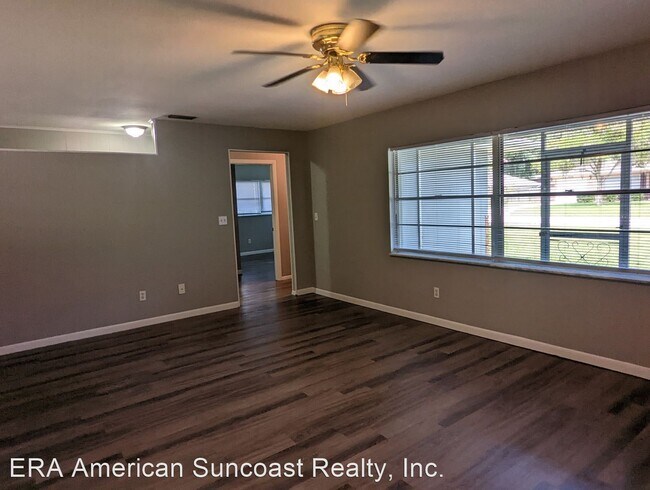 Building Photo - 3 br, 2 bath House - 717 Kingsley Dr