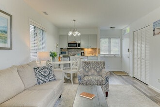 Building Photo - 5593 Creeks Crossing